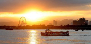 ��������ѧ������������Ⱥ����Ϊ������Һ���ѧ�������ṩ�����뽻����ƽ̨��