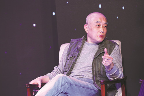 ����ԭ���Ϻ���ͨ��ѧ��ϯ���ڣ���ѧʷ���ѧ�Ļ��о�Ժ����Ժ��