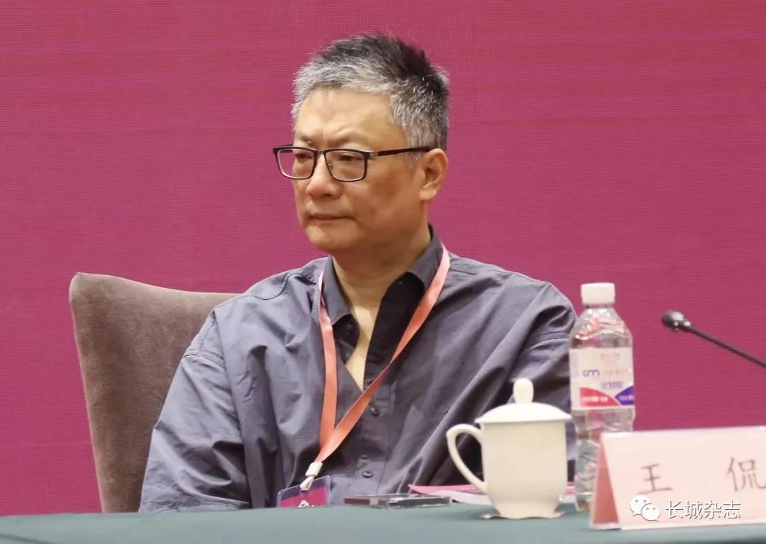 ��٩���㽭�����ˣ���ѧ��ʿ������ʦ����ѧ����ѧԺ���ڡ���Ҫ�о�����Ϊ�й��ֵ�����ѧʷ���й�������ѧ�������й���Ӱ�ȡ��ڸ���ѧ���ڿ�����ѧ�����İ���ƪ�������С�ʫ��˼��ά�ȡ������������޴�������ʱ�����ǶɺӺ���������ʮ�ಿ������������Ə|������ѧ�о�����������й�������ѧ���������ҽ���