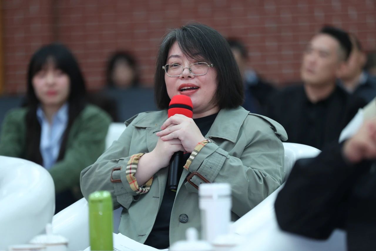 ������С�׷���