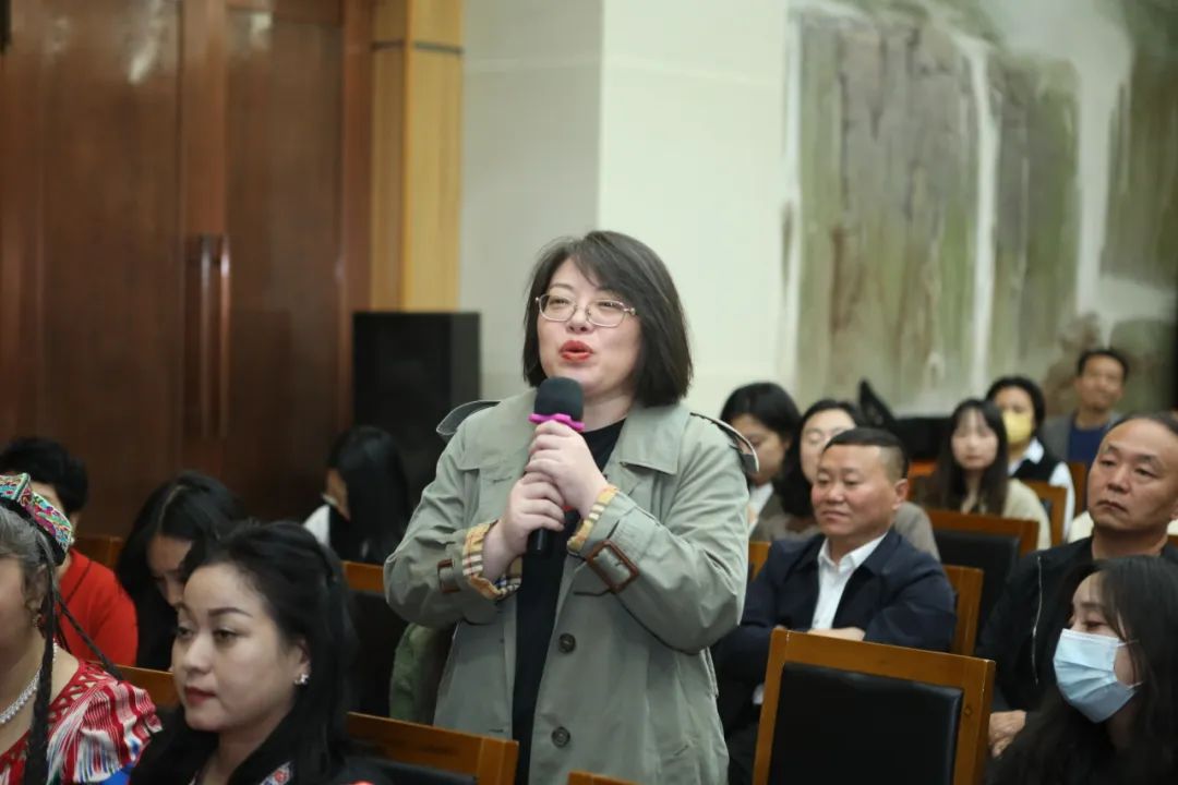 ������С�׷���