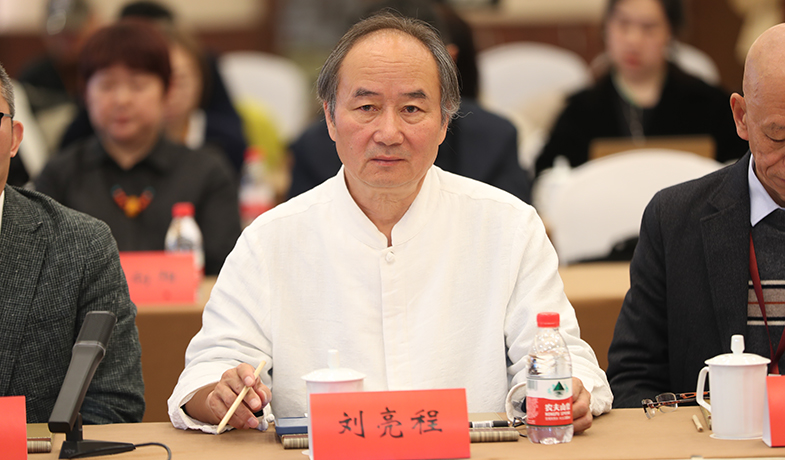 �����������̷���