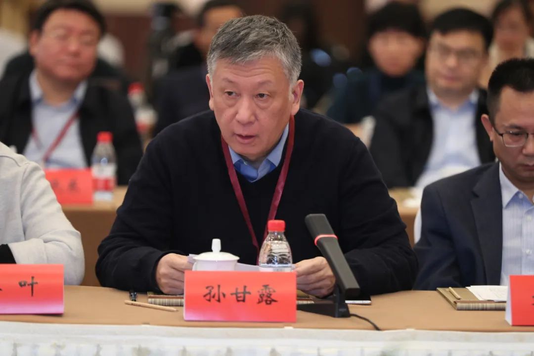 ���¶����