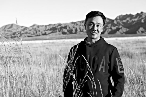 ���ϲ��ã��ɹ��壬1985��������ຣ���ڡ��ջ񡷡�ʮ�¡������ǡ���ɽ������������ѧ������Ʒ�����������ҡ�����־������Ʒ����Ҫ��Ʒ�С���ԭ�ϡ���Ѳɽ�ӡ������źš�����ɣ�ĵ��졷����Ʒ����ѡ2020���ջ���ѧ���а񣬡�С˵ѡ�������л���ѧѡ������С˵�±�����ѡ���Լ���2020�ഺ��ѧ����2021�й���ƪС˵20�ҡ���2021�й�΢��С˵��ѡ����2022��ƪС˵��ѡ�����ջ���ƪС˵����ѡ���ȶ������ѡ����������ɽ֮����ѧ����ȼ������������������ҽ���������ѧ�����춹��ѧ�����ຣʡ������ѧ�����ຣʡ������˫ܰ�����չ����߳ƺš���ͭ������ͯ��ѧ�����²������ʶ�ͯ��ѧ���ȸ��ֽ��2022�꣬��õڰ˽�³Ѹ��ѧ����