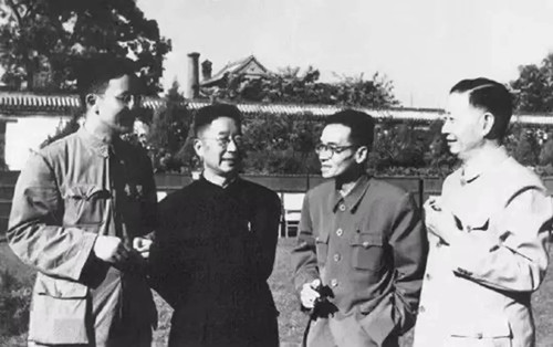 ���޸�����һ�������ᣨ���������˼�ɣ��Ҷ�����÷��������һ���ĺ�Ӱ