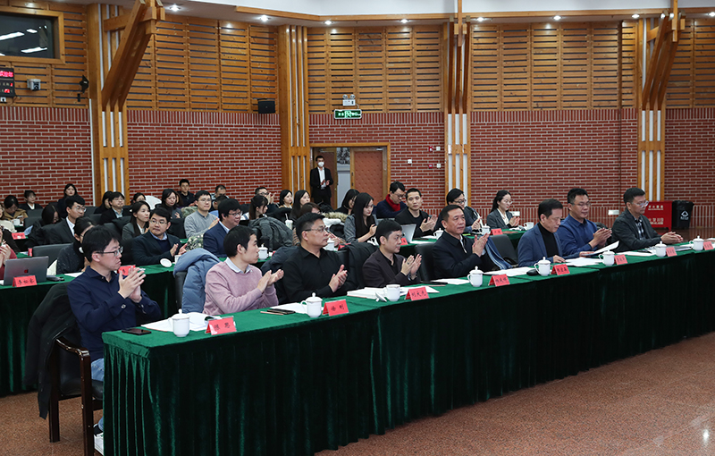 Ƹ����ʽ�ֳ�