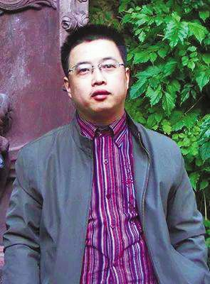 ������������������Ϸ���ˣ�1976������1999�꿪ʼд�����������ڡ��ջ񡷡�������ѧ�������ǡ�����ɽ����ܽ�ء������ҡ�����־����С˵��ʮ��ƪ�������������֡����а�����ƪС˵�Ĳ�����ƪС˵��ʮ������Ʒ�����ѡ����ѡ������ѡ�����а񡣽Ἧ������Ʒʮ���֡�����³Ѹ��ѧ����������ѧ����������ѧ��ý�󽱡������������ҽ����������ѧ�������ƪС˵����������ѧ���˽�����Ҫ��ѧ����ʮ��Ρ��ֹ�ְ�ڹ�����ѧ�����Ļ��о�Ժ����Ҫ�����У������������ˡ������ٱ��������߳�������ʴ�ش�����һ�����ŵƽ�ʡ��������ǡ���һ�졷����������ǡ���������á��ȡ�