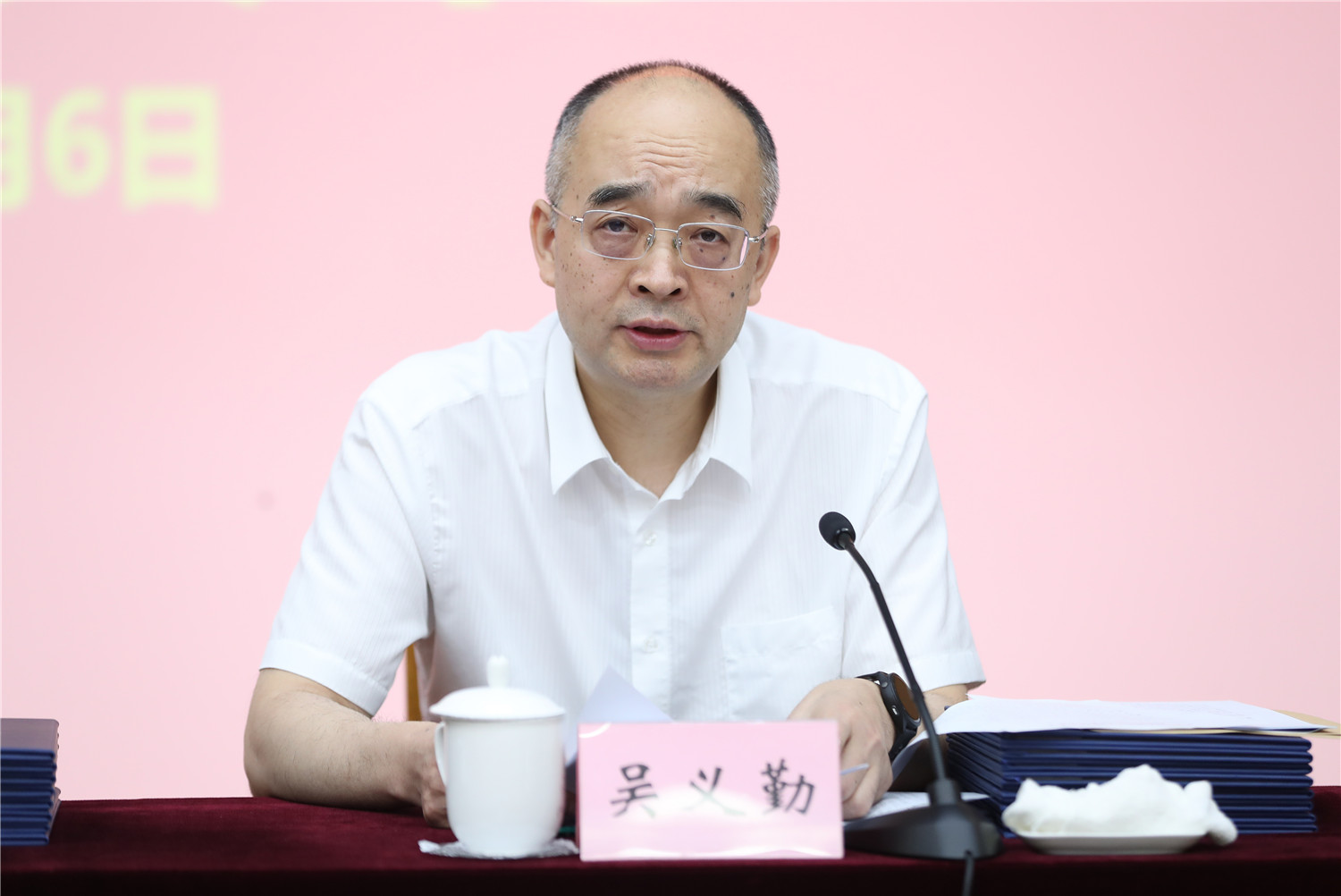 �����ڽ���