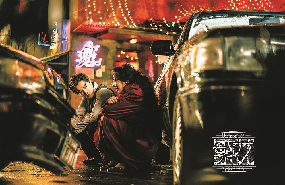 ���������Ը��Ի����������������£��߸��˴�ͳ��������ʵ��ľ�����ݺ����������ַ���Ϊӫ��������ϲ��