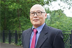 ��ƪС˵�������������콭�� ���ߣ����̣����壩         �񽱸���ÿһ���߽��콭����������ϸ�࣬���İ��������������д��յ�ĸ���������޲�ײ���ҵ����顣�е��ǽŰ���³����ţ�ͬ������ѧҲ��Ҫ�Ű�������ء�