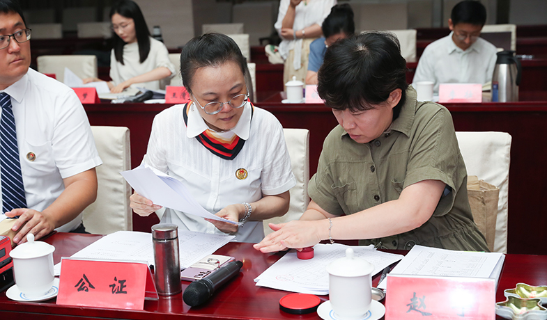 7��31�գ����ɼ����͹�֤����Ա��ѡƱ����ϸ���