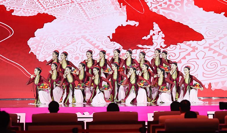 11��16�գ��ڡ�2024�й���ѧʢ�䡤������֮ҹ���ϵ����ձ��ݣ��½���衶�ഺ��������