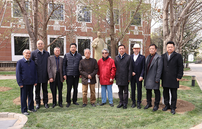 ���α�ͬ³Ѹ�������Ӱ����