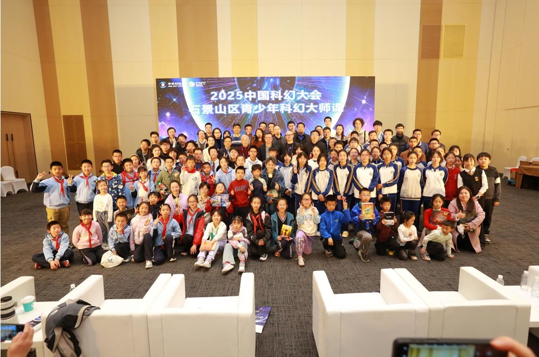 �������α����ֳ����ں�Ӱ