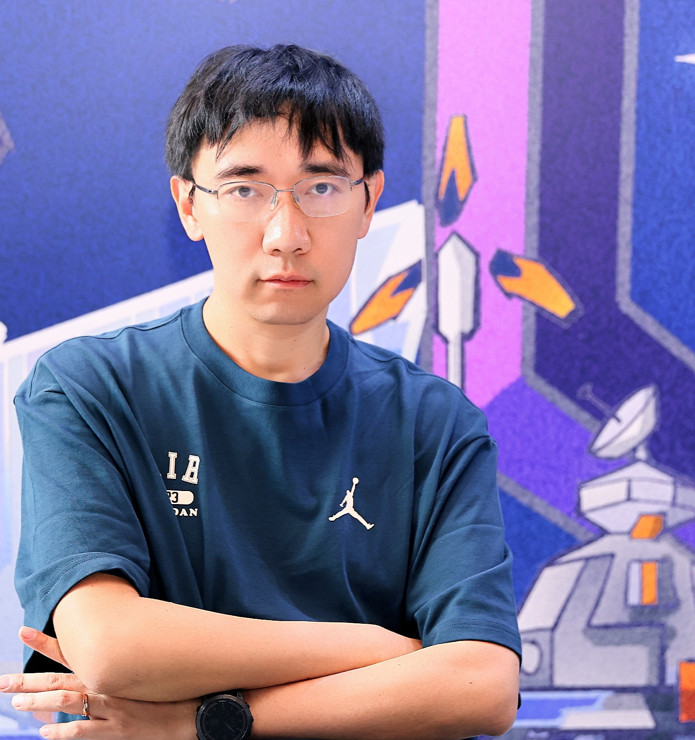 �������ƻ����ң��㽭�����ˣ����ε羺���¹����ƻ�רί��ίԱ���й���������Э�᳣�����µȡ����С�����֮�桷��ʱ��֮�桷���߹����ӡ��ȾŲ���ƪС˵���ಿ�ж�ƪ��Ʒ��������ƻ�ѡ�����ƻ��е��й���ʷ����δ�����ӵ������ȡ��ಿ��Ʒ����ΪӢ�������¡��յ�ʮ�������ĳ��档����ƻ����ƽ����й��ƻ����ӽ����ƻ����򽱵Ƚ����Χ2024���������Ѷ�ƪ��Ԫ���ಿ��Ʒ��Ӱ�Ӹı��С�