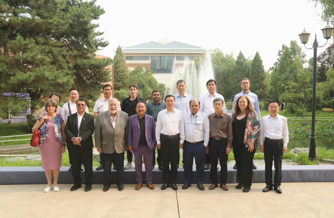 ���α���Ӱ