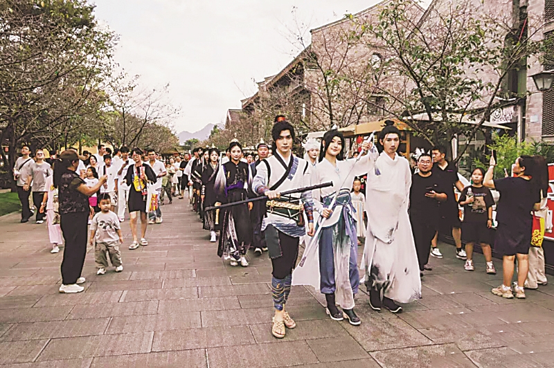 ̨�ݸ����롶������IP�������ڹ������Ϊ���Զ�����һ�����������硱�»����� ̨�ݸ��� ��ͼ