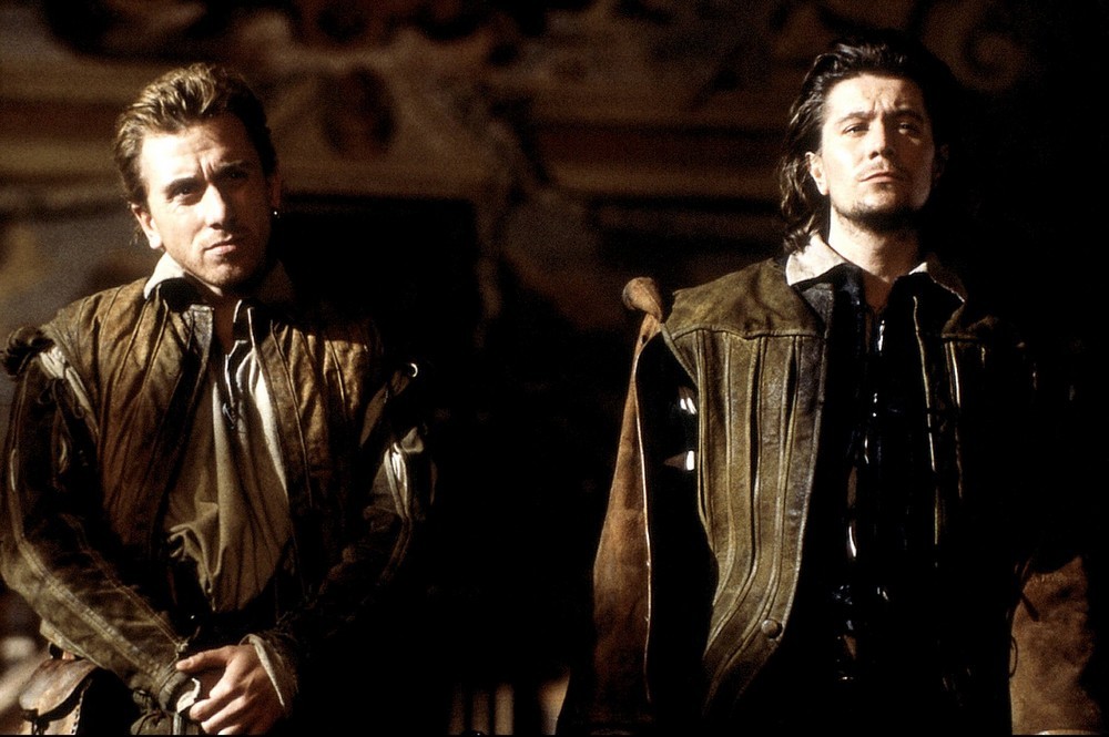 ��Ӱ����������С���غ����ɵ�ķ����˹�ͼ���µ������ݡ�