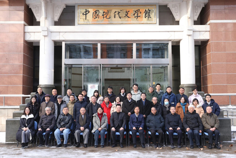 ���α���Ӱ