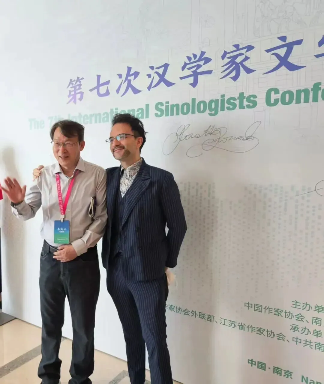 �������������ĪȽ�ڵ��ߴκ�ѧ����ѧ����������ֻ�