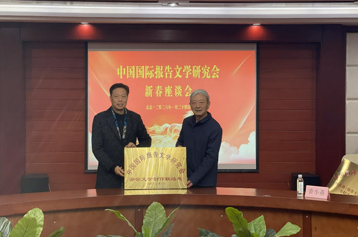 ������ʽ�ϣ����������ң����·����ڡ�������ѧ�������紦���ơ�